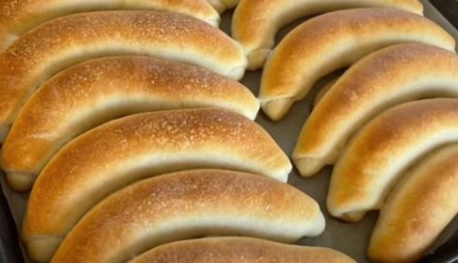 NAJFINIJE PEKARSKE KIFLE Meke kao duše, možete ih jesti uz slano i slatko