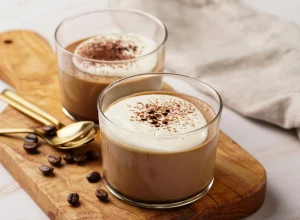 LJUBITELJIMA KAFE ĆE SE NA PRVU LOPTU DOPASTI Možete praviti ovaj desert kad god poželite