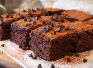 TETKA MIRINE KOCKE Mekani kolač sa kafom, opija i mirisom i ukusom!