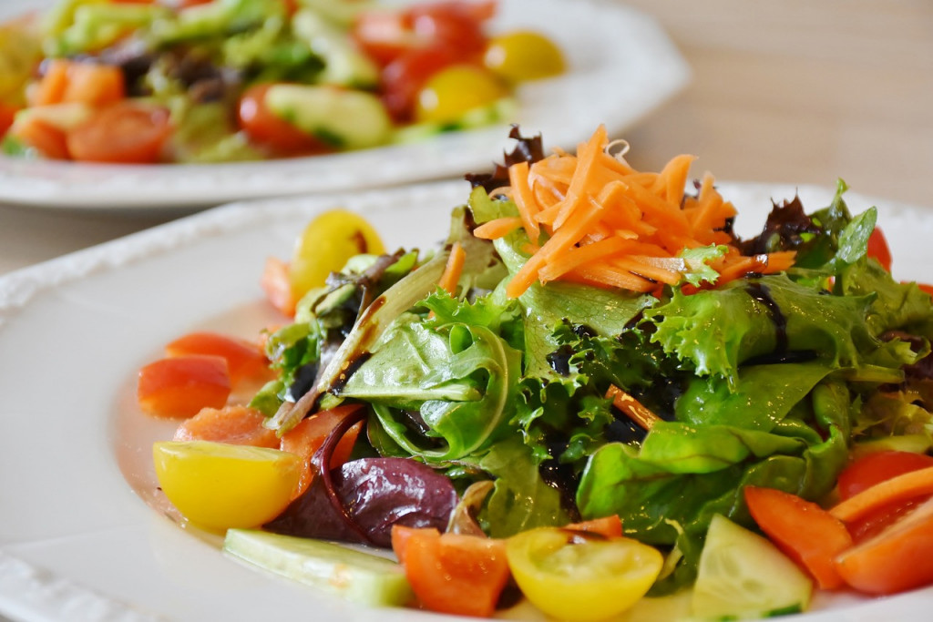 NE TREBA VAM NIŠTA VIŠE Vitaminska salata zasitiće celu porodicu