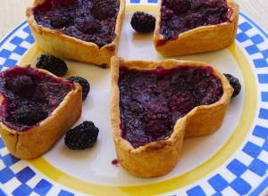 BEZGLUTENSKA TORTICA Preukusna poslastica koju mogu svi da jedu, a neće vam teško pasti