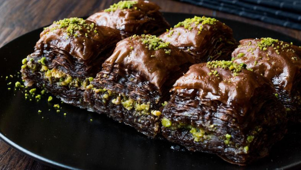 Da li možete da odolite ovom slatkom savršenstvu? ČOKOLADNOJ BAKLAVI niko nikad nije rekao ne!