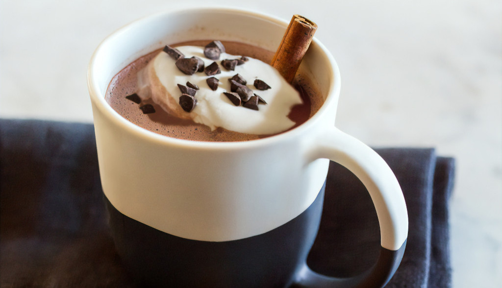 ZA SVE LJUBITELJE HLADNE KAFE Za samo nekoliko minuta napravite ukusni napitak