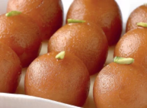 AKO VOLITE BAKLAVE, ZAVOLEĆETE I OVAJ DESERT Neodoljive kuglice oduševiće svakog gosta