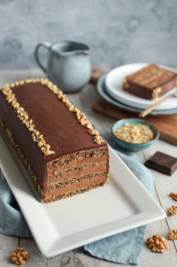 POSNA REFORMA TORTA Ni malo ne zaostaje za originalom, a pomera granice dobrog ukusa