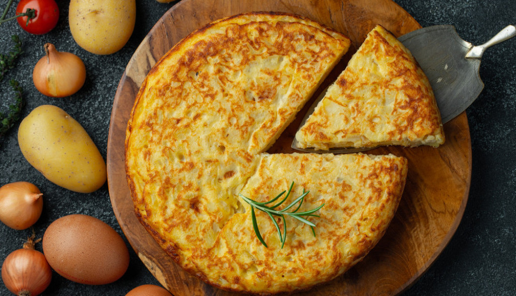 PITA KROMPIRUŠA Sočna i slasna, idealna za sva vremena i prilike, a posna