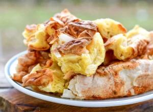 VEČERA OD 340 DINARA Slana pita od koje će se najesti cela porodica za male pare