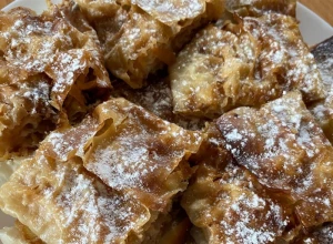 NE MOŽETE DA OMANETE Pita sa jabukama od gotovih kora, zasladićete se za pola sata!