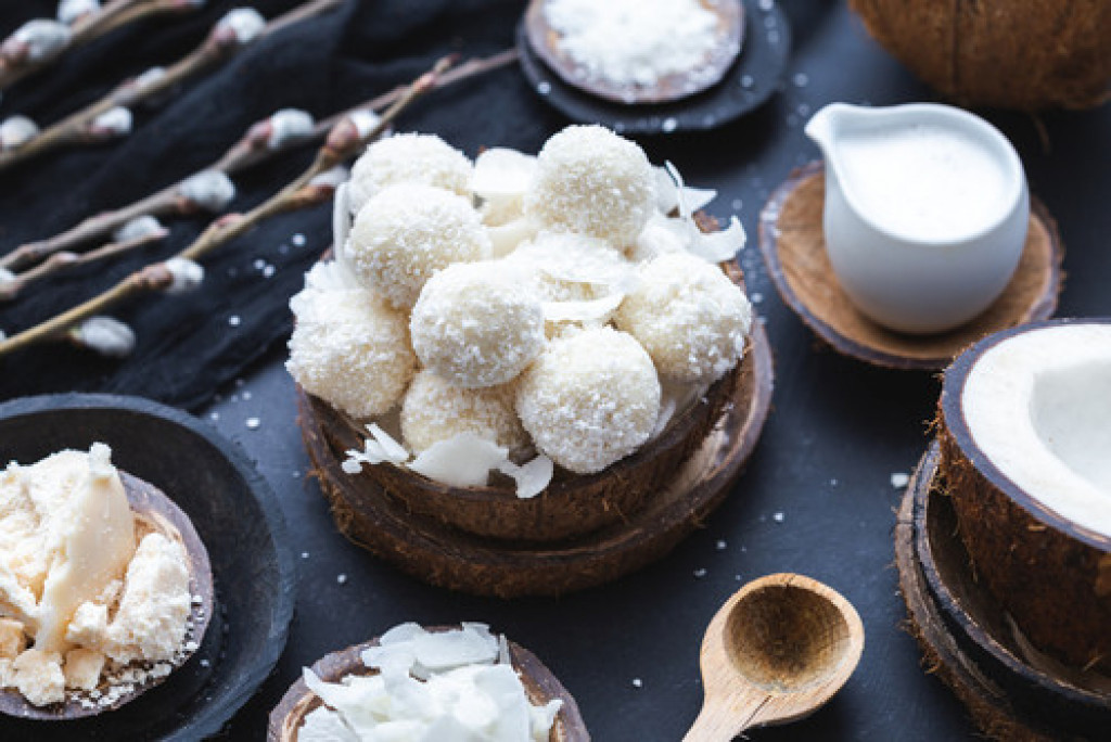 Recept sa 3 sastojka, bez miksera, bez rerne i da mogu dugo da izdrže na vašem stolu teško je zamisliti, ali ove kuglice su sve to