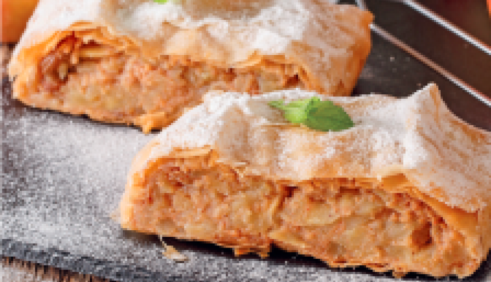 BAKIN RECEPT JE NAJBOLJI Neodoljiva pita sa jabukom i cimetom zamirisaće sve