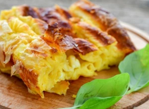 ODMAH NAPRAVITE DUPLU MERU! Rolnice sa sirom od gotovih kora, krckave i preukusne!