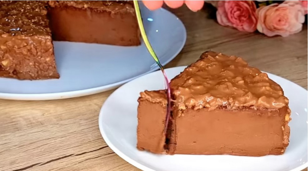 Ledena čokoladna torta od samo 4 sastojka ne peče se a rashlađuje dok si reko TORTA! (video)