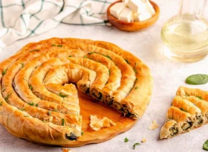 OD TRIGLAVA DO ĐEVĐELIJE Najbolji recept za tradicionalnu pitu zeljanicu spolja hrskavu unutra presočnu