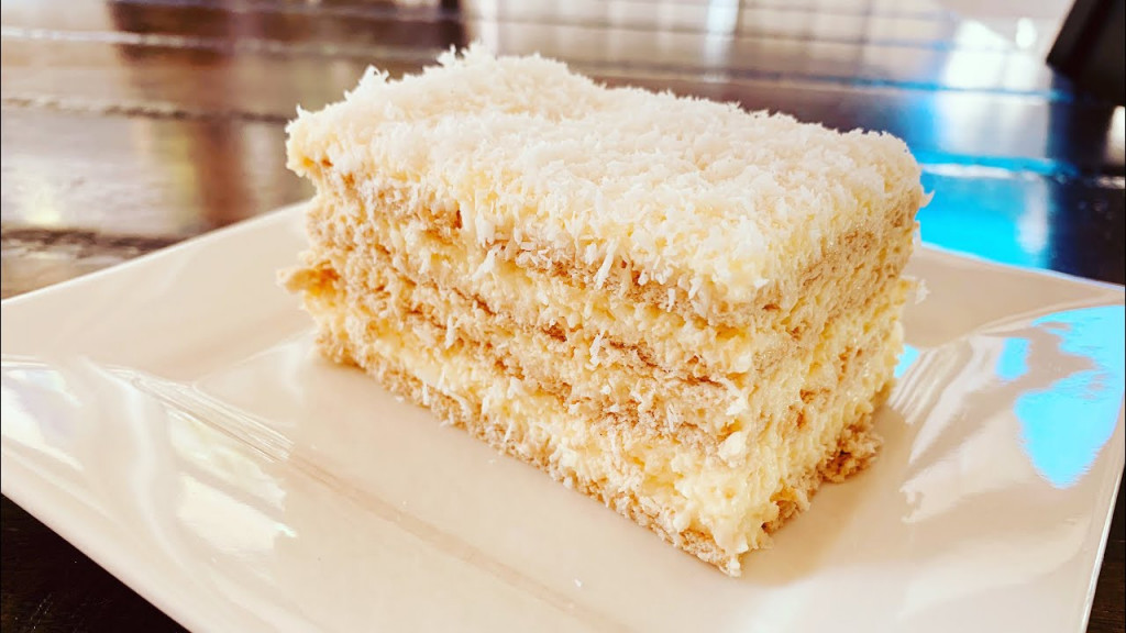RAFAELO TORTA KOJA SE LAKO PRAVI Kraljica svake trpeze, a uspeva čak i početnicima