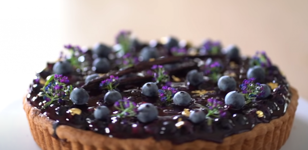 Neodoljiv tart sa borovnicama: Za ovaj kolač vam nije potrebna rerna, sprema se za tili čas!