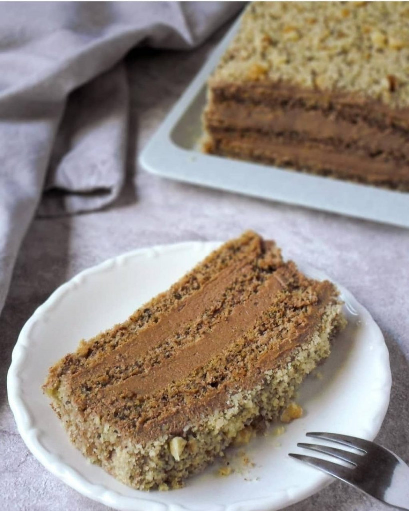ČEMBERLEN TORTA Starinska poslastica bogatog ukusa idealna za proslave i porodična okupljanja