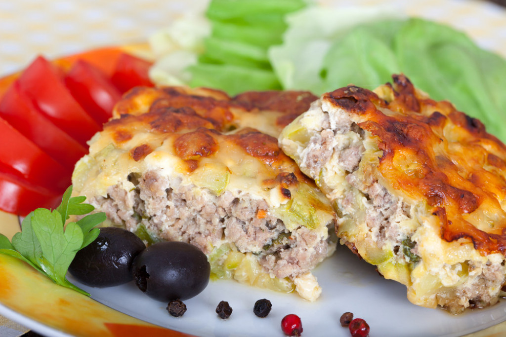 NI BRŽEG NI LEPŠEG RUČKA Klasična musaka sa mesom i krompirom je najbolje rešenje kad ne znate šta da kuvate