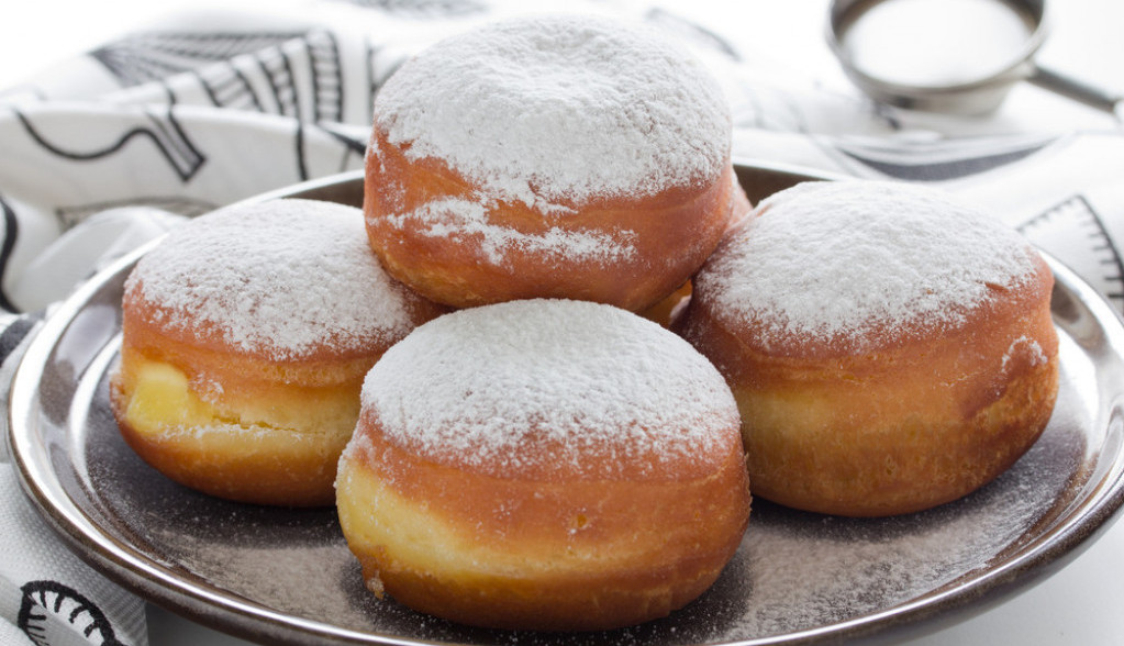RECEPT ZA KROFNE Najmekše i najukusnije na svetu, pola vangle nestane za tren!