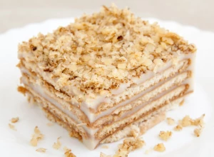 ŽITO TORTA POSNA NA VODI Očaravajuća poslastica kao osmišljena za uživanje