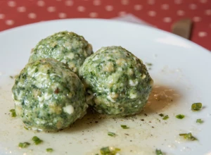 ĆUFTE OD SPANAĆA Prave se jednostavno, a mekane su i saftaste