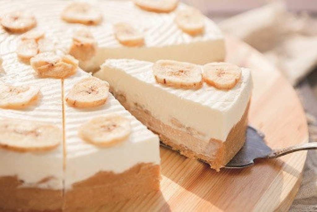 VOĆNI ČIZKEJK SA BANANAMA Slatka harmonija u spoju sa keksom