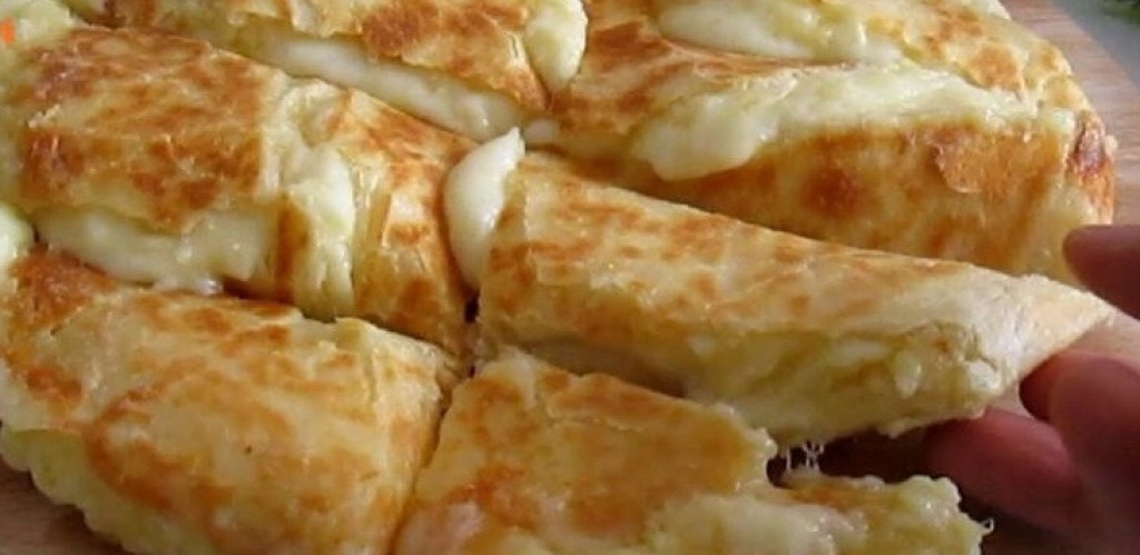 ROL PITA SA SIROM OD GOTOVIH KORA Kao osmišljena za savršeno jutro i doručak koji se pamti
