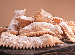 KROŠTULE Starinska poslastica koja osvaja na prvi zalogaj Imamo tradicionalni recept
