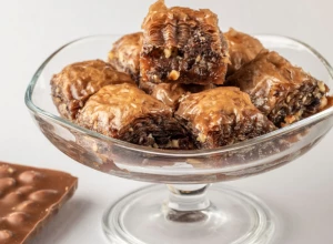 POSNA BAKLAVA SA ČOKOLADOM Klasik bez premca za pravo uživanje