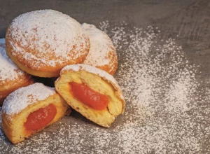 KLASIČNE KROFNE Sa džemom od kajsija, slasne i neodoljive, tope se u ustima