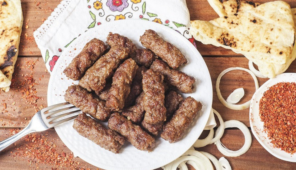 ĆEVAPI IZ RERNE Pečeni i slasni, a prave se brzo i lako