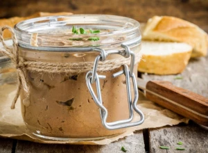 PILEĆA PAŠTETA Dodajte je kao prilog ili namažite na hleb, zdrava je i ukusna