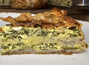 HELJDIN BUREK BOLJI OD KLASIČNOG Sa sočnim nadevom od spanaća i sira po receptu Jelene Radulović