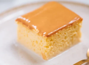 ČAROBNO TRILEĆE Sa mlevenim keksom i karamelom, još slađe i sočnije od onog klasičnog