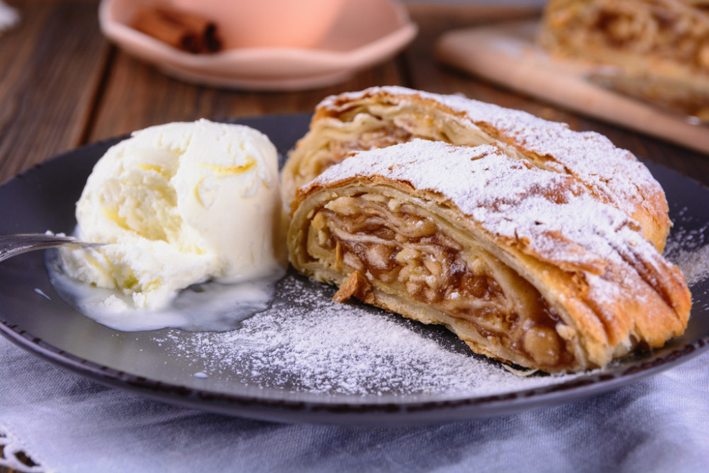POSNA PITA SA JABUKAMA OD GOTOBIH KORA Idealna za početnike, a svi će vam tražiti recept
