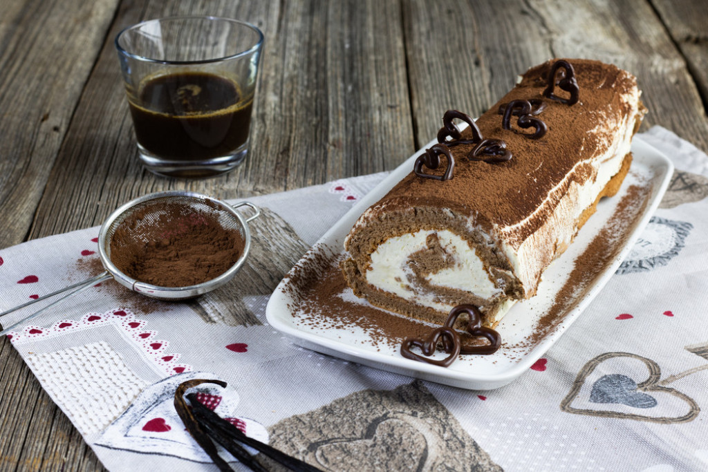 TIRAMISU ROLAT Brz, jednostavan i predivan, klasik na drugačiji način