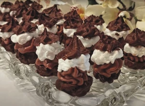 POSNE A ČOKOLADNE PRINCES KROFNE Vesna nam je dala recept za desert koji se topi u ustima