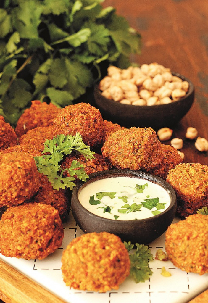 FALAFEL Bliskoistočni ulični specijalitet od leblebija, posan i drugačiji