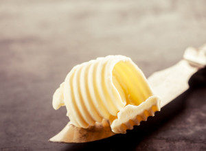 RAZLIKA IZMEĐU MARGARINA I MASLACA Evo kada koji treba da koristite