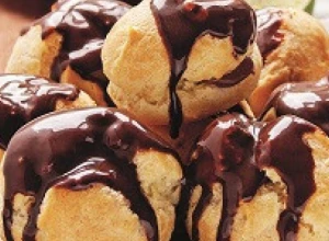 PROFITEROLE Italijanski desert  koji podseća na princes krofne a osvaja ukusom