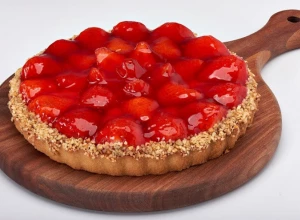 TART SA JAGODAMA I MASKARPONE SIROM Sve što vam treba za savršen dan, nek zamiriše cela kuća