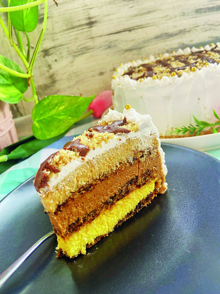 SNEŽINA RASKOŠNA INTERKONTINENTAL TORTA Klasik za sva vremena