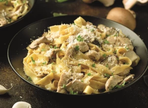 ALFREDO PASTA SA PILETINOM Najbolji italijanski recept za aromatični delikates, a gotova za 15 minuta