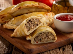 EMPANADA Španska rapsodija koja osvaja na prvi zalogaj, ukusa koji se pamti