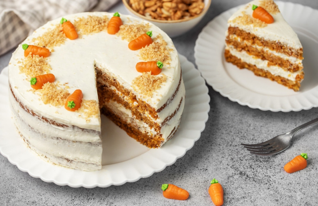 POSNA TORTA OD ŠARGAREPE Zdrava i ukusna poslastica od koje će zamirisati cela kuća