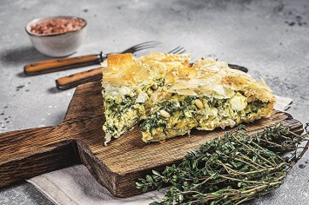 SPANAKOPITA BOLJA OD KLASIČNE Hrskavih kora i sočnog nadeva, za prave gurmane