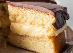 BOSTONSKA KREMPITA Donosimo vam originalni recept za čarobni desert mekan kao duša