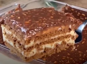 ČOKOLADNI KOLAČ GOTOV ZA 5 MINUTA A izgleda i ukusan je kao da ste se trudili satima