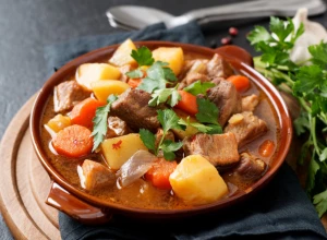 MEDITERANSKI GULAŠ Najbolji recept za jelo od mesa, imaćete ručak za 2 dana!