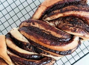 BABKA SA MAKOM Poljski desert koji prija oku, a pravi je raj za nepca