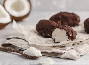 ČOKO KOKOS KUGLICE Slatki zalogajčići koji mirišu na more i plažu, a mekani kao duša